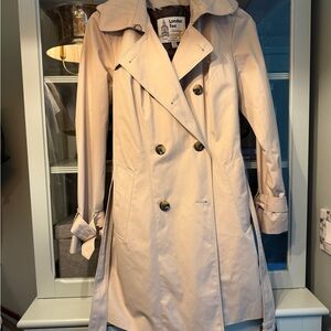 London Fog Women's Classic Beige Trench Coat